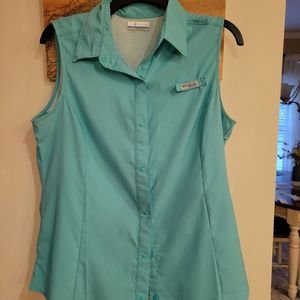 Columbia ladies sleeveless shirt